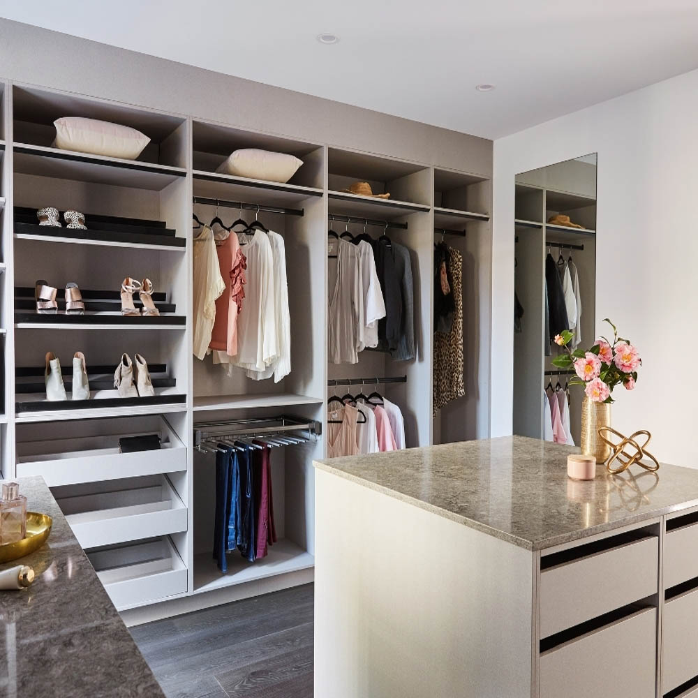 congo high gloss closet cabinets